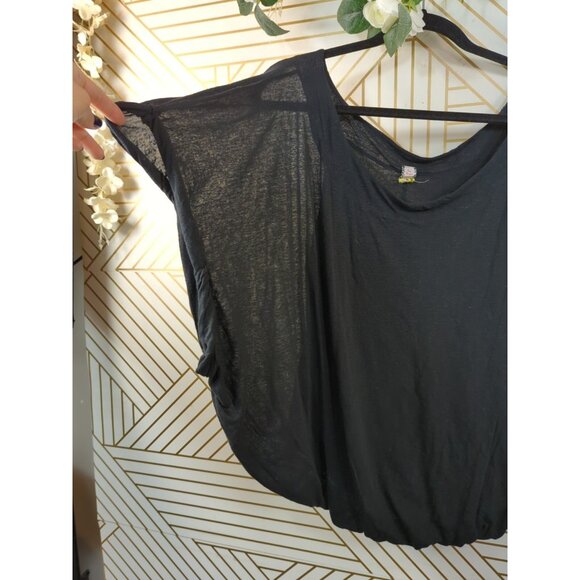 FREE PEOPLE Women's Rayon Linen Blend Black Boxy Airy Top Size Small - Picture 3 of 7